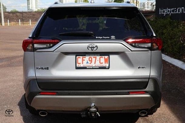 2024 Toyota RAV4 GXL in Silver