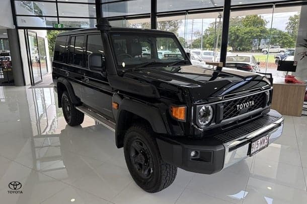 2025 Toyota Landcruiser GXL in Black