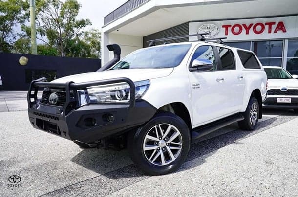 2019 Toyota Hilux SR5 in White
