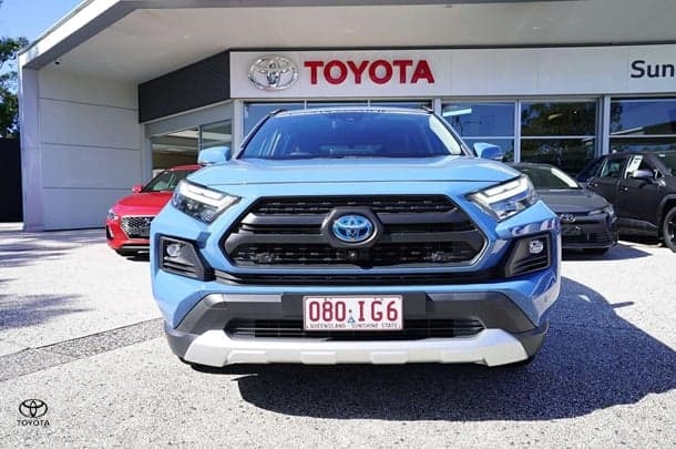 2023 Toyota RAV4 Edge AWD in Blue