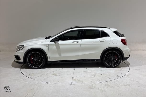 2015 Mercedes-Benz GLA-Class GLA45 AMG in White