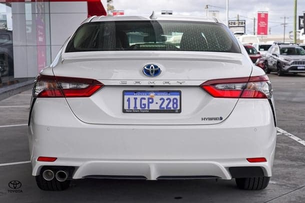 2024 Toyota Camry Ascent Sport in White