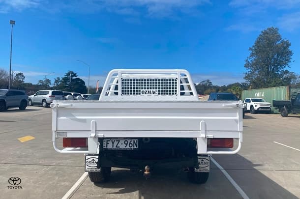 2017 Toyota Hilux SR in White