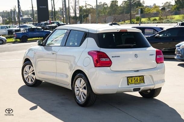 2018 Suzuki Swift GL Navigator in Other