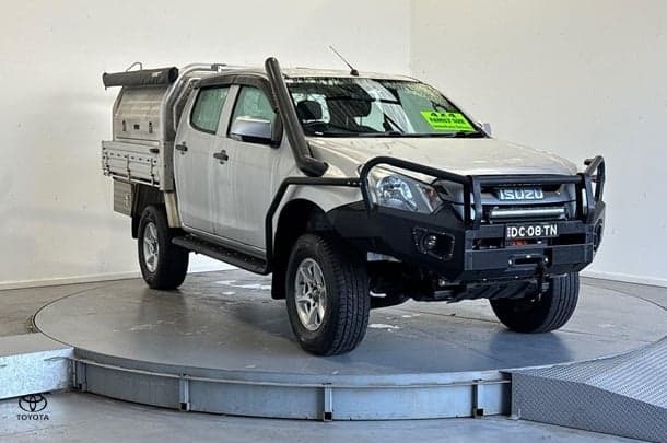 2017 Isuzu D-MAX SX in Silver