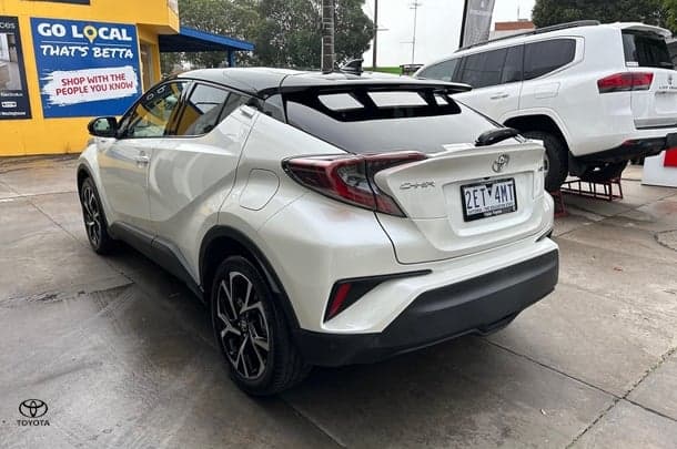 2017 Toyota C-HR Koba 2WD in Two Tone White