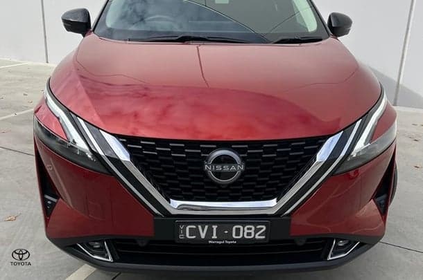 2024 Nissan QASHQAI ST-L in Orange