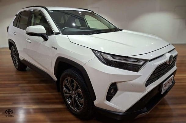 2022 Toyota RAV4 GXL-2WD in White