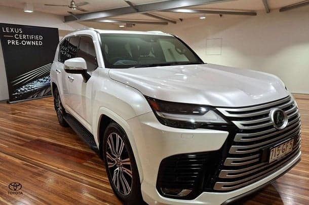 2022 Lexus LX LX500d in White