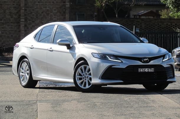2021 Toyota Camry Ascent in Silver
