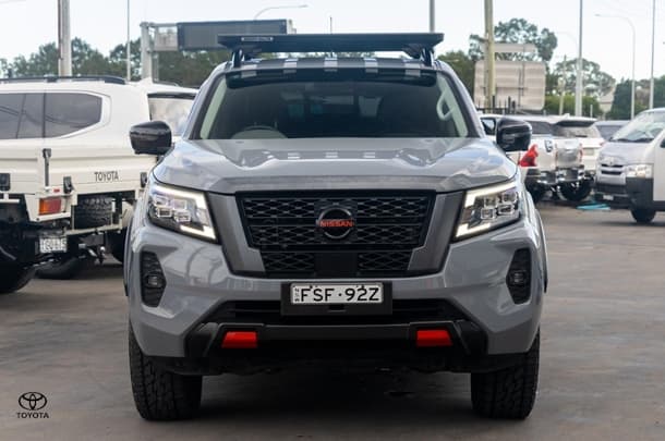 2021 Nissan Navara PRO-4X in Grey