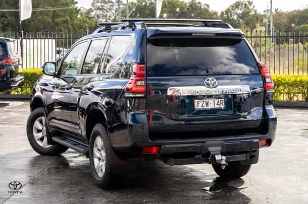 2021 Toyota Landcruiser Prado GXL in Black