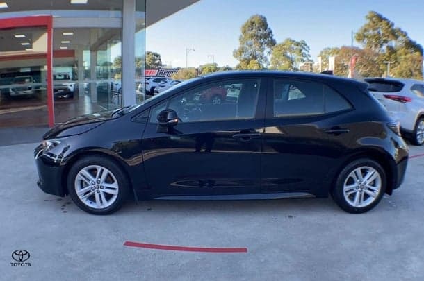 2019 Toyota Corolla Ascent Sport in Black