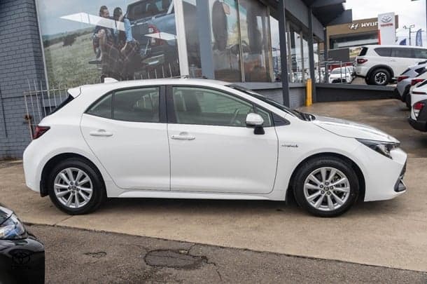 2023 Toyota Corolla Ascent Sport in White