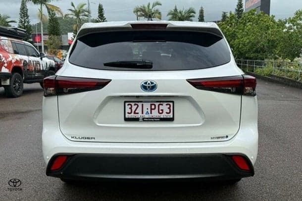 2024 Toyota Kluger GX in White