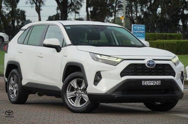 2022 Toyota RAV4 GX in White