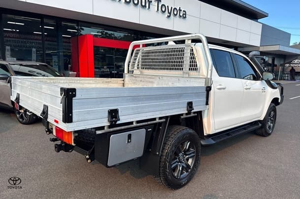 2022 Toyota Hilux SR in White