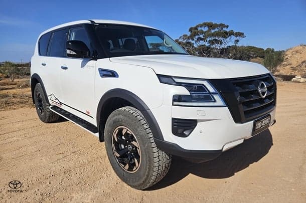 2024 Nissan Patrol Ti in Moonstone White