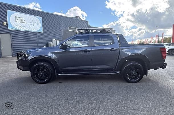 2023 Mazda BT-50 SP in Grey