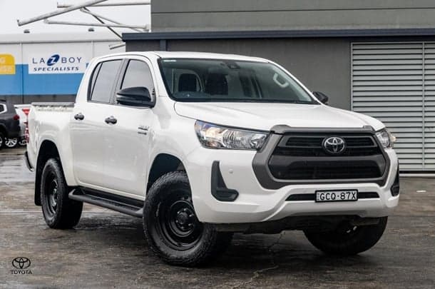 2022 Toyota Hilux SR in White
