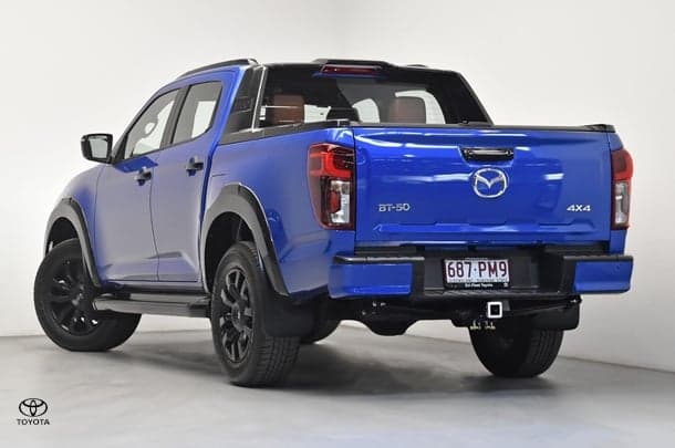 2025 Mazda BT-50 SP in Blue