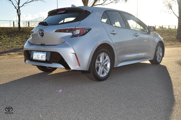 2022 Toyota Corolla Ascent Sport in Silver