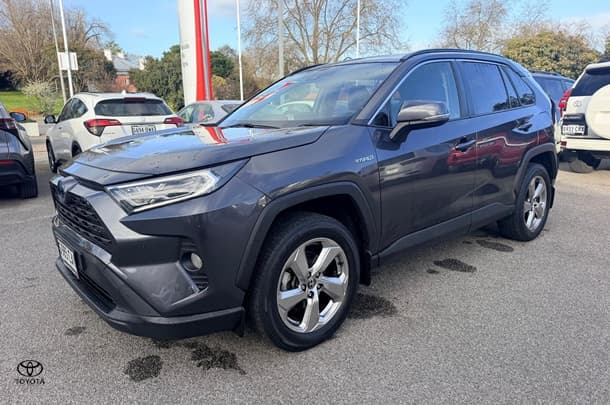 2019 Toyota RAV4 GXL in Grey