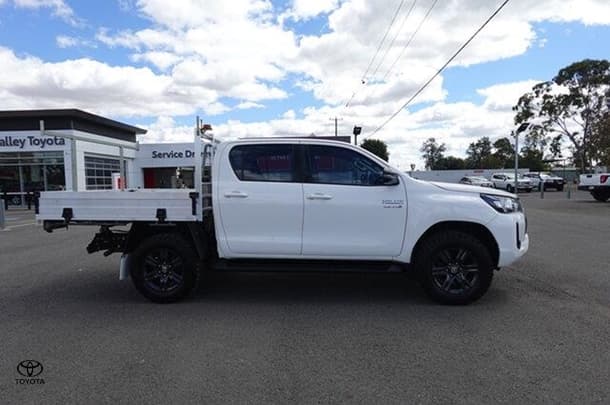 2022 Toyota Hilux SR in White