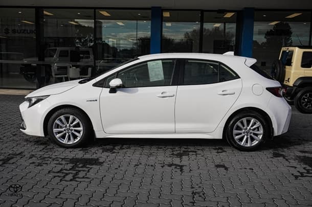 2023 Toyota Corolla Ascent Sport Hybrid in White