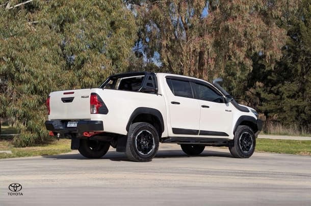 2018 Toyota Hilux Rugged X in White