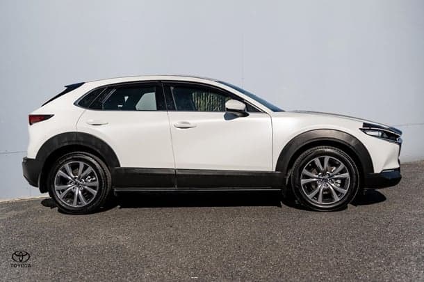 2022 Mazda CX-30 G20 Touring in White