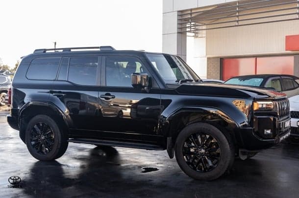 2024 Toyota Landcruiser Prado VX in Black