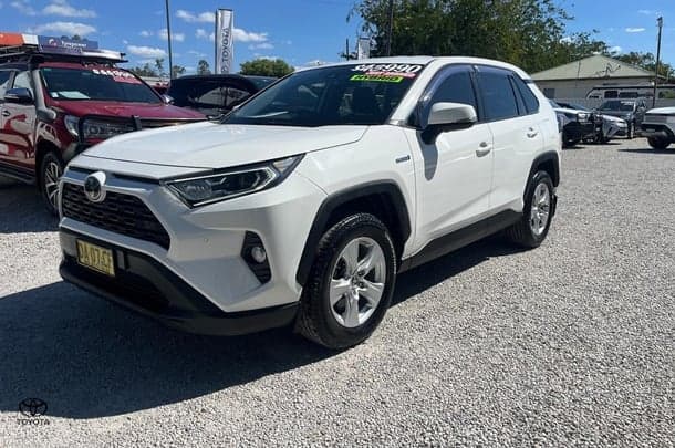 2021 Toyota RAV4 GX AWD in White