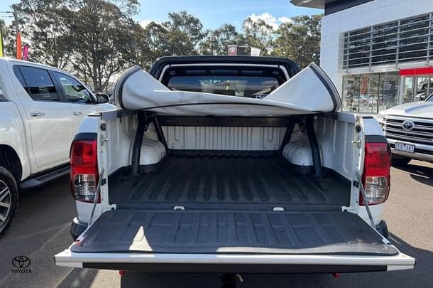 2018 Toyota Hilux Rugged X in White