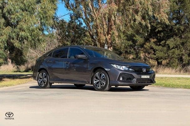 2018 Honda Civic VTi-L in Grey