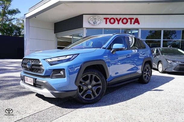 2023 Toyota RAV4 Edge AWD in Blue