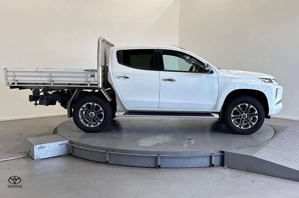 2022 Mitsubishi Triton GLS in White