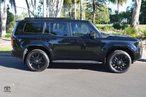 2024 Toyota Landcruiser Prado VX in Black