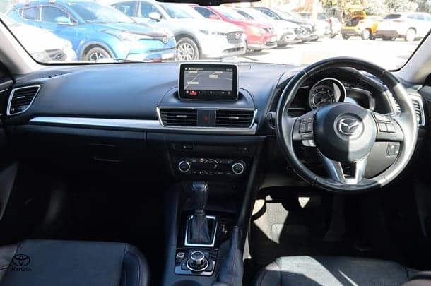 2016 Mazda 3 SP25 GT in Red