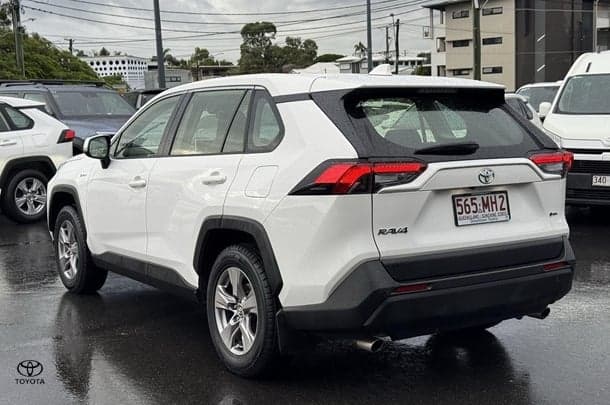 2024 Toyota RAV4 GX in White