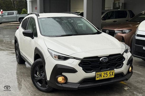 2025 Subaru Crosstrek 2.0L in White