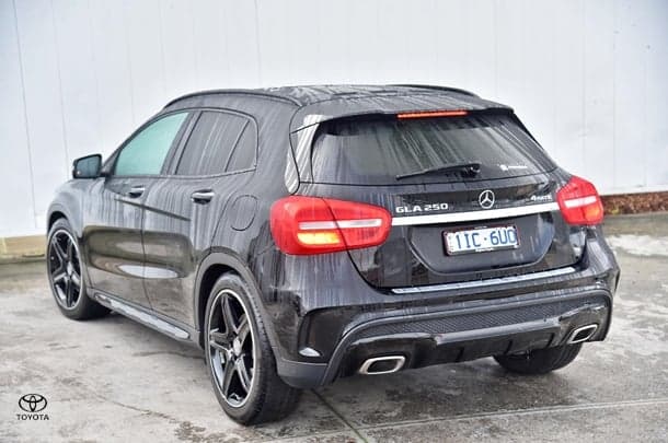 2016 Mercedes-Benz GLA-Class GLA250 in Black
