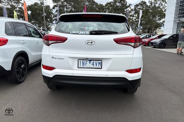 2018 Hyundai Tucson Active in White