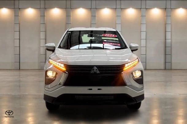 2024 Mitsubishi Eclipse Cross ES in White