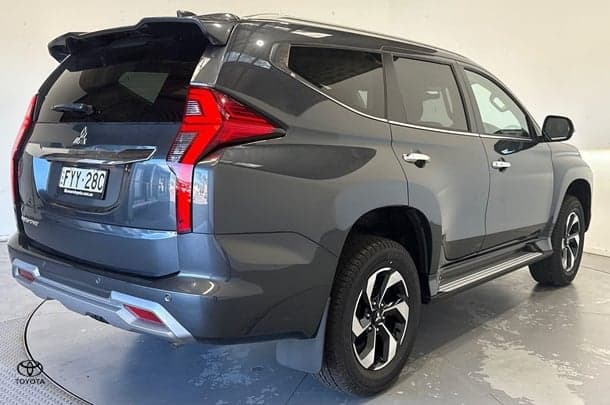 2024 Mitsubishi Pajero Sport Exceed in Grey