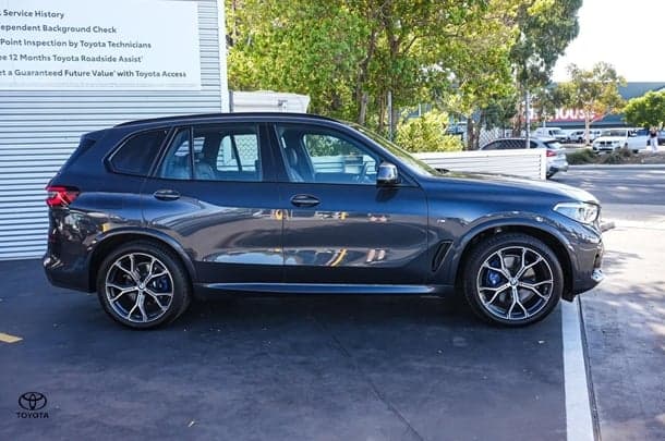 2022 BMW X5 xDrive30d M Sport in Grey