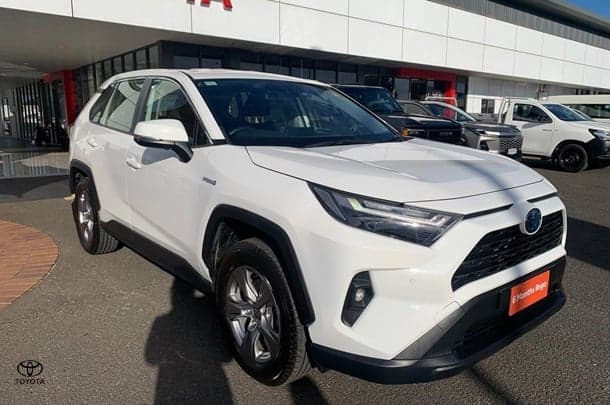 2022 Toyota RAV4 GX AWD in White