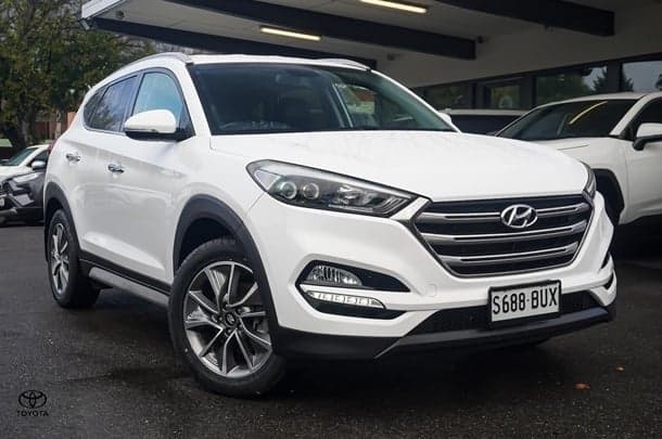 2018 Hyundai Tucson Active X in White