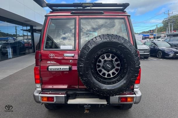 2022 Toyota Landcruiser GXL in Red
