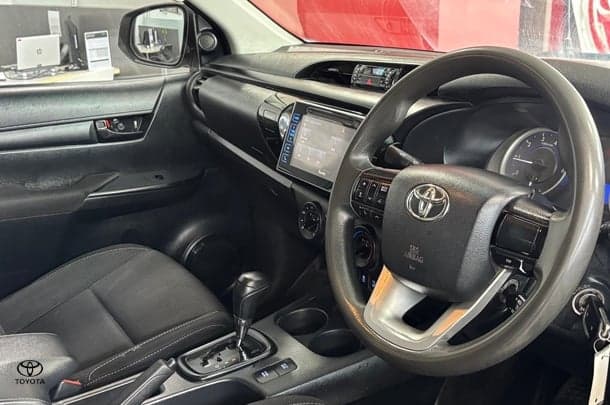 2018 Toyota Hilux SR in White